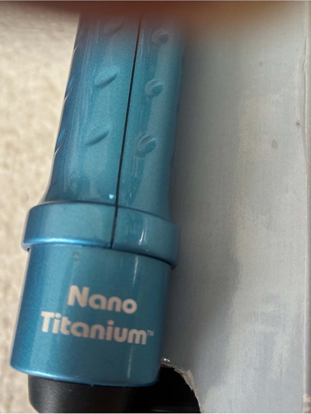 StylissPRO Nano Titanium 1.25" Curling Iron in Teal - Picture 4 of 5